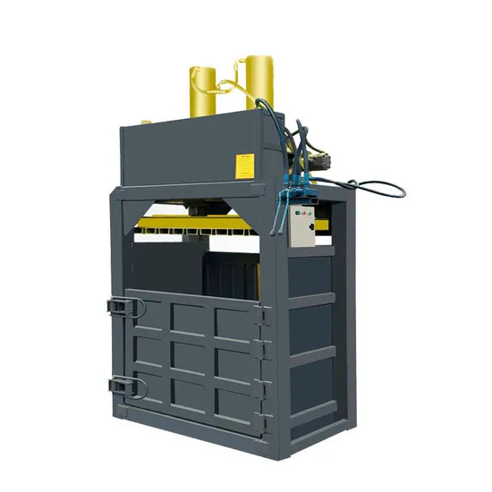 Pressa orizzontale semiautomatica per cartone da macero con cilindro pressatore idraulico